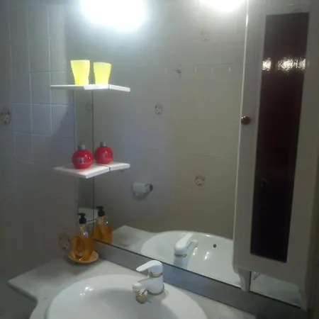 Atico Con Terraza Lägenhet *